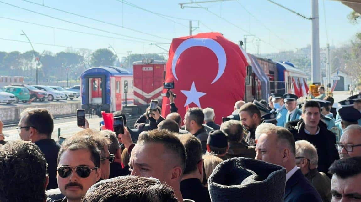 Gazi Mustafa Kemal Atatürk'ün Balıkesir'e ilk gelişinin 101'inci yıl dönümü törenle kutlandı.
